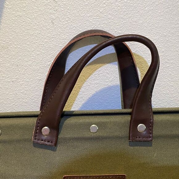 Line Of Trade - Weekender Bag Olive Green Canvas - Picture 6 of 12